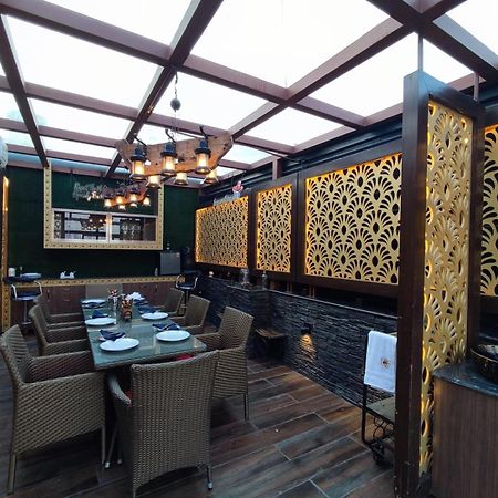 Stay @ 203 Noida Buitenkant foto