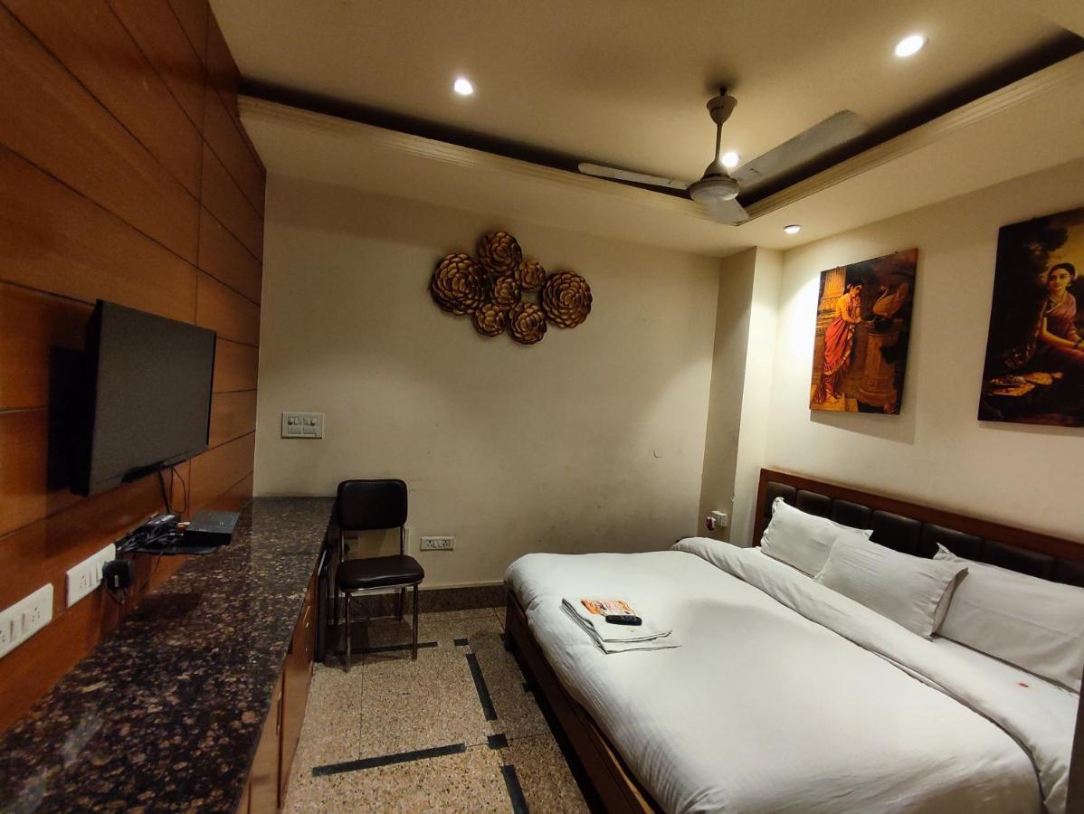 Stay @ 203 Noida Buitenkant foto